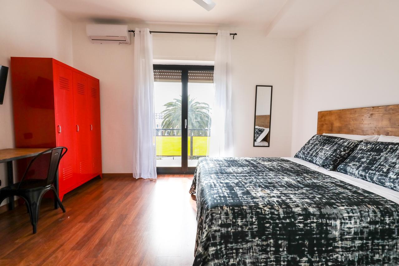 Travel Bed and breakfast Bari